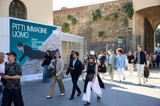 Classic Legend Motors au Pitti Uomo : Florence, le cuir et la légende automobile