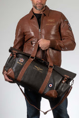 Sac de voyage en cuir Royal Air Force Bader 3 72H marron foncé Homme